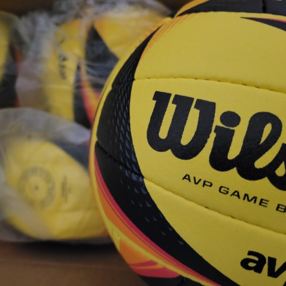 Wilson AVP Outdoor Volleyball - Picture 2 of 4